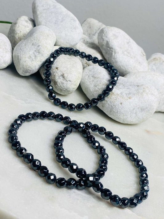 HÄMATIT Armband 6 mm facettiert Perlen - Perlenarmband