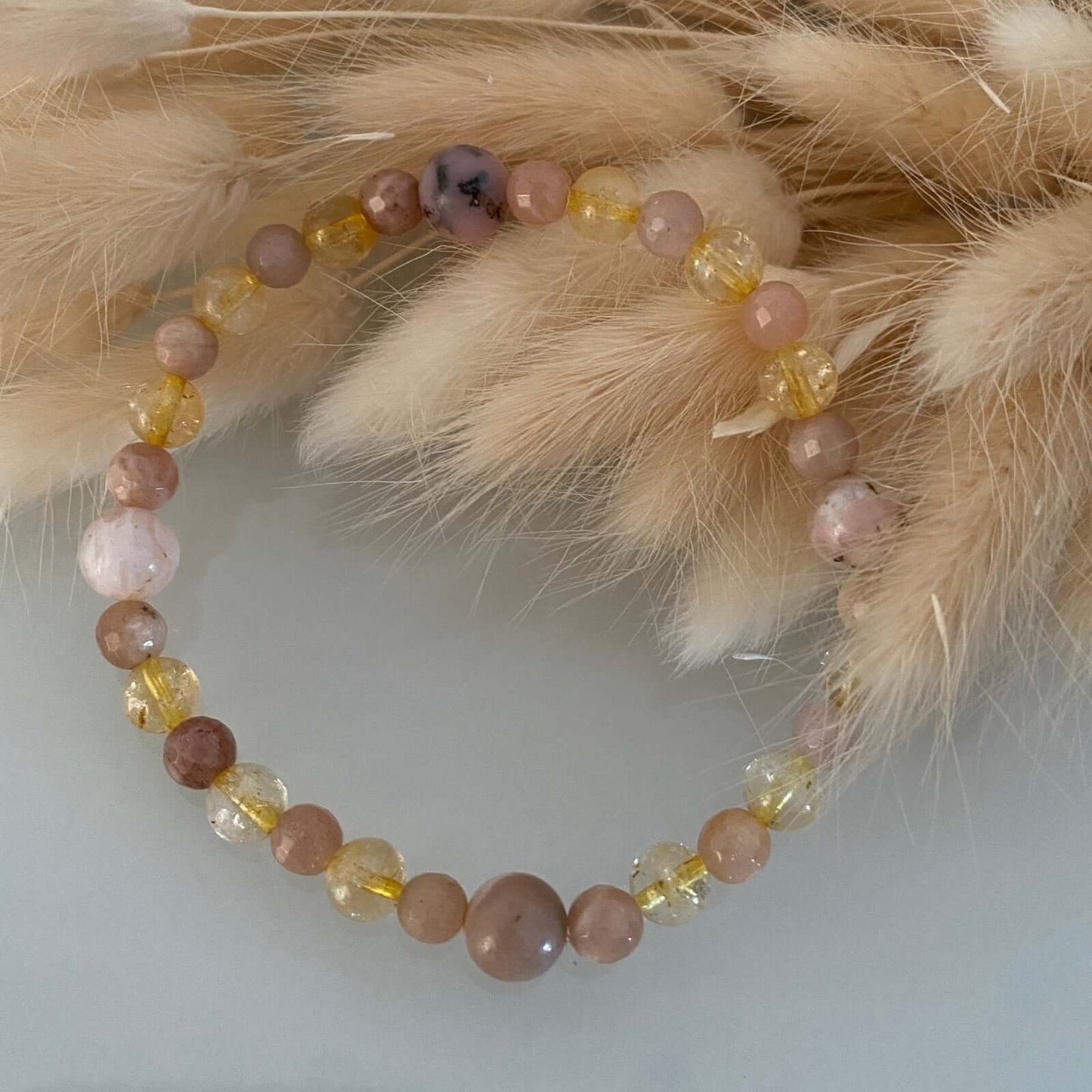 Individuelles Heilstein - ARMBAND mit 6 - 8 mm Perlen handgefertigt Sonderanfertigung - Armband