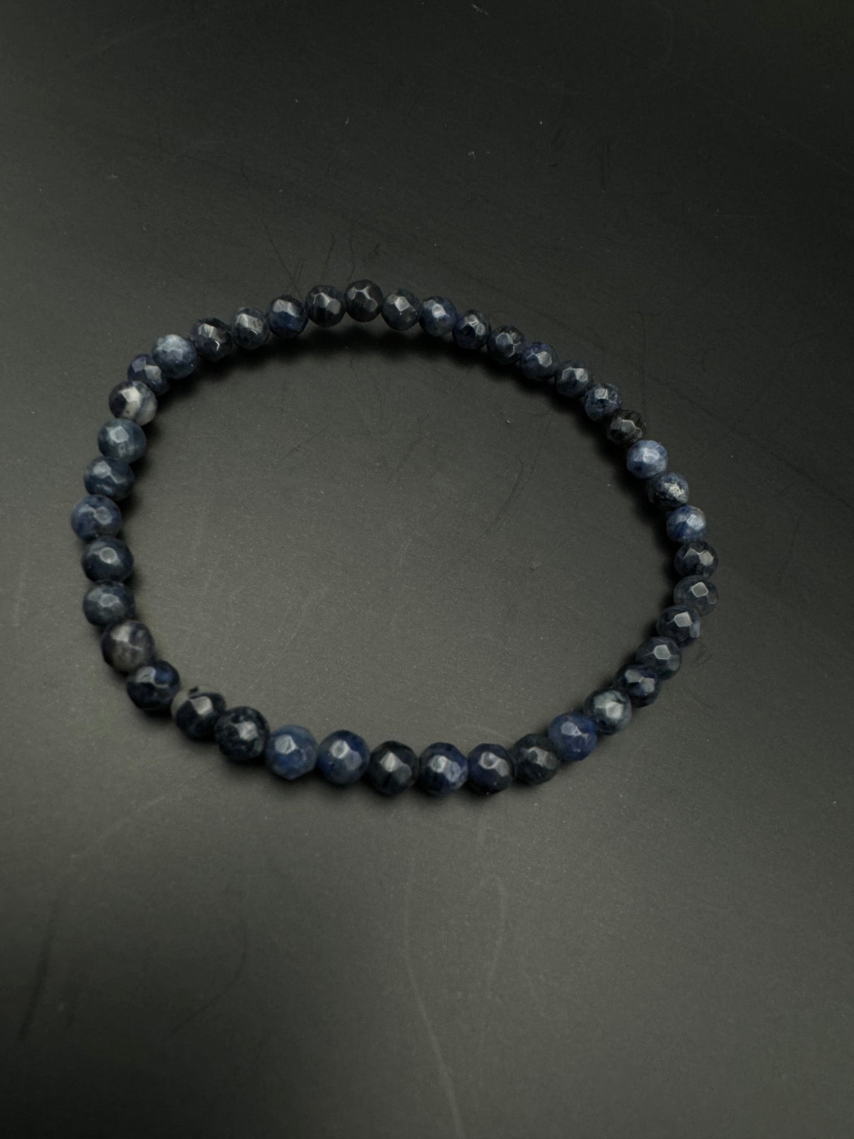 Lapislazuli Armband mit 4/6 mm Perlen facettiert