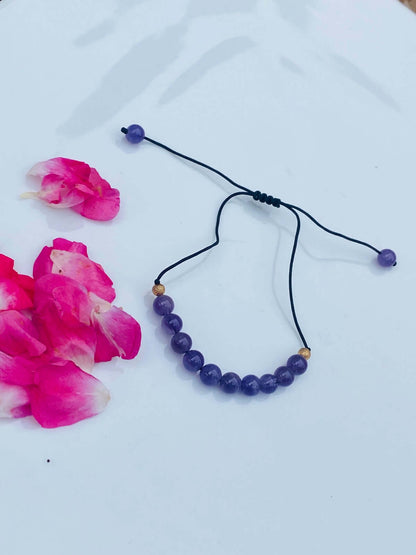 AMETHYST geflochtenes Armband mit Perlen / Größe verstellbar